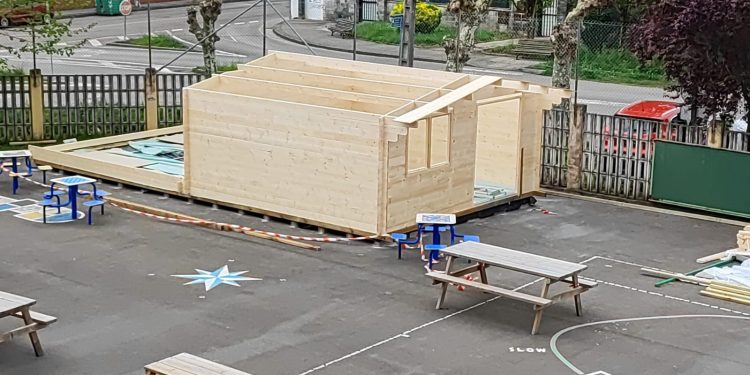 CCOO exige información sobre la instalación de una caseta prefabricada en el patio del colegio Pablo Picasso de Laredo