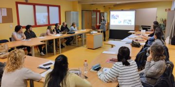15 participantes de las Lanzaderas de Empleo  de Torrelavega se incorporan al mercado laboral