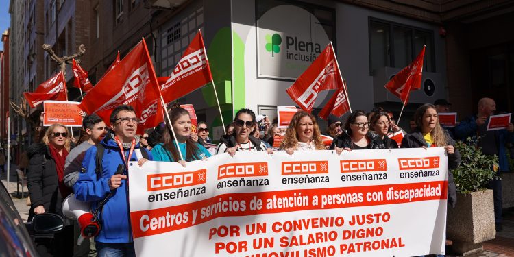 CCOO convoca otra movilización del sector de la discapacidad ante la parálisis permanente de la patronal en la negociación del convenio