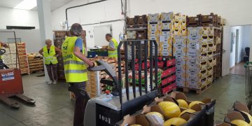 Cantabria lamenta que la “insuficiente financiación” del Ministerio para el Programa de Asistencia Material Básica “deja fuera a muchas personas vulnerables”