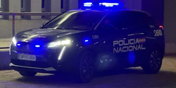 La Policía Nacional detiene “in fraganti” a los autores de un robo con fuerza en una vivienda