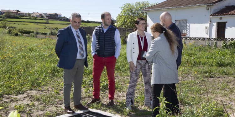 Roberto Media anuncia en su visita a Corbanera nuevas inversiones para prevenir inundaciones en Santander