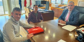 Las juntas vecinales de Soba plantean a Fomento la construcción de un aparcamiento disuasorio para los visitantes de la ruta senderista de la cascada del Asón