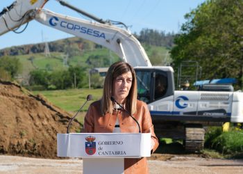 Buruaga preside el inicio de las obras de la variante de Sarón, que tendrá un presupuesto de 18 millones y un plazo de 32 meses