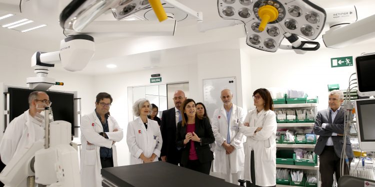 Valdecilla incorpora su primer quirófano híbrido que combina “lo más puntero” de la cirugía con la tecnología más innovadora en diagnóstico por imagen