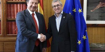 Cantabria pide al Ministerio que saque el lobo del LESPRE porque “no existen argumentos técnicos ni científicos ni culturales que justifiquen su hiperprotección”