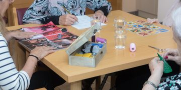 Cantabria mejora el Catálogo de servicios y prestaciones «para aumentar a la calidad de vida de las personas dependientes o con discapacidad»