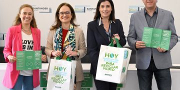 Ayuntamiento de Santander y Ecovidrio ponen en marcha una campaña intensiva para potenciar el reciclaje de vidrio en la zona centro