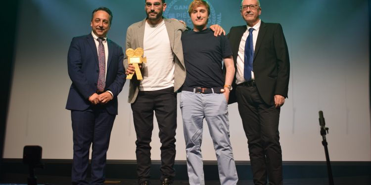 El cortometraje ‘París 70’ de Dani Feixas Roca, galardonado con tres premios en la XIV edición del Festival Internacional de Cine de Piélagos