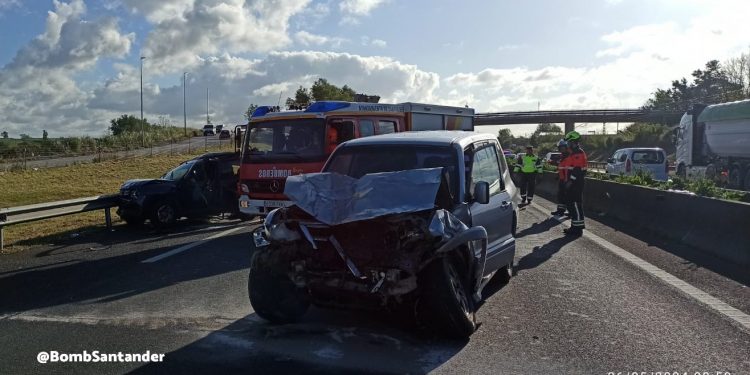 Fallece una mujer de 73 años como consecuencia de un choque múltiple en la S-10