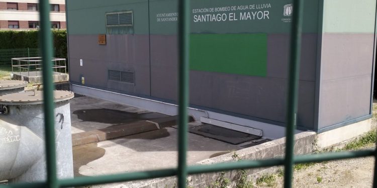 El Ayuntamiento de Santander aclara que la estación de bombeo de Santiago el Mayor funciona correctamente y niega alivios injustificados