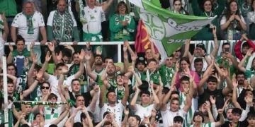 Más de 7.000 entradas vendidas en 10 horas para el partido entre el Racing y el Real Zaragoza