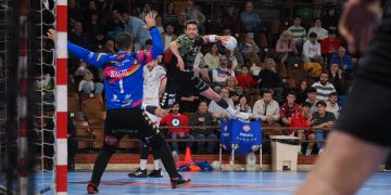 Dura derrota de Bathco en León