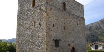 La escasez de personal en la Sociedad Regional de Educación, Cultura y Deporte obliga al cierre de centros culturales a las puertas del verano