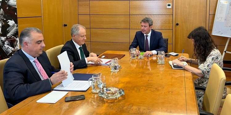 La reunión sobre la intermodal de La Pasiega termina sin avances