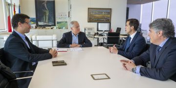 El consejero Eduardo Arasti se reúne con la entidad ACEL para impulsar el cooperativismo y las sociedades laborales entre el tejido económico de Cantabria