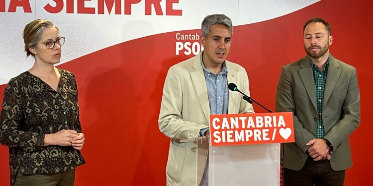 Pablo Zuloaga: “Solicitamos amparo ante una vulneración del reglamento del Parlamento de Cantabria: el PP vuelve a instrumentalizar la institución que representa a todos los cántabros”