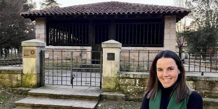 El PSOE denuncia “el atropello” a los vecinos de Reocín por la protección del entorno del Palacio y Torre de Bustamante con más de un centenar de fincas afectadas y sin información 