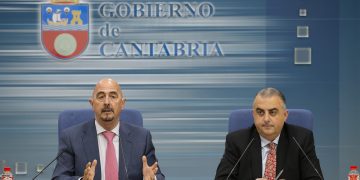 El Gobierno facilitará el transporte de pacientes que carezcan de cobertura sanitaria este verano en Cantabria