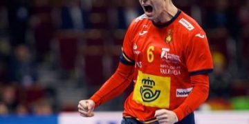Ángel Fernández no jugará en Paris 24
