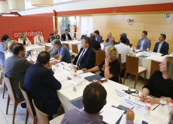 El Gobierno de Cantabria delega en los municipios los limites de los pisos turísticos