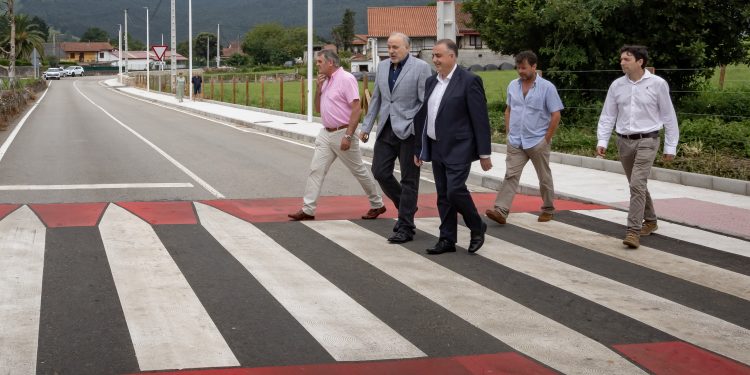Fomento mejora la seguridad vial en la travesía de Solórzano