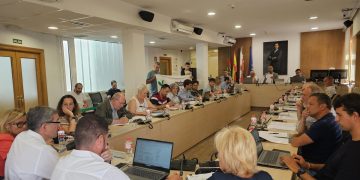 El Pleno de Torrelavega aprueba definitivamente la Ordenanza Reguladora de la ZBE