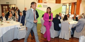 Buruaga asegura que el Plan de Reducción de Listas de Espera «empieza a producir efectos muy notables»: menos pacientes ya en todas ellas y menos demora media