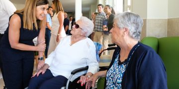 Buruaga anuncia 20 nuevas plazas concertadas en la residencia de Medio Cudeyo