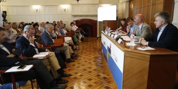 El Gobierno de Cantabria ultima el anteproyecto de Ley de Salud Digital para regular de forma abierta y flexible los retos legales, éticos y tecnológicos de la innovación sanitaria