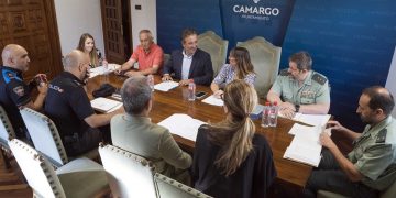 Movellán demanda en la Junta Local de Seguridad “presencia permanente” de efectivos de la Guardia Civil en las calles de Camargo