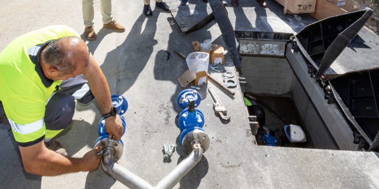 El Gobierno de Cantabria invierte casi 2,7 millones para mejorar las infraestructuras viarias e hidráulicas de Los Corrales de Buelna