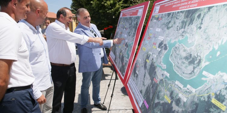 Fomento invertirá 4,5 millones de euros para resolver los problemas de abastecimiento de agua en Las Rozas de Valdearroyo, Hermandad de Campoo de Suso y Campoo de Enmedio