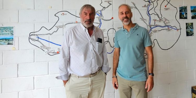 Educación y Valderredible colaborarán para mejorar las instalaciones del colegio Virgen de la Velilla de Polientes