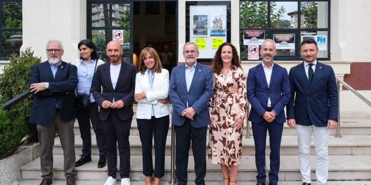 Silva destaca la contribución de los Cursos de Verano de la UC para acercar la divulgación científica y académica a la sociedad