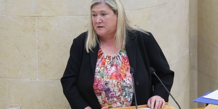 «El mayor aliado de la enfermedad hemorrágica en Cantabria ha sido Guillermo Blanco: cuando tuvo responsabilidades no movió ni un dedo»: Belén Ceballos (PP)