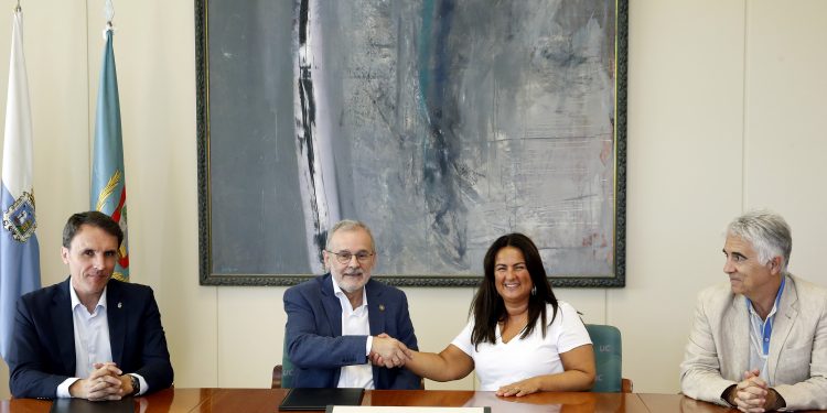 La Fundación Fondo Cantabria Coopera y la UC firman un convenio para impulsar acciones en torno al desarrollo humano sostenible