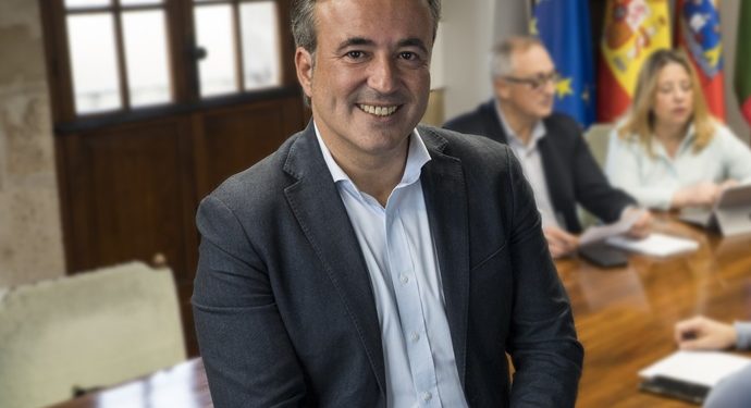 Movellán demanda al presidente de Correos un servicio postal “fiable y puntual” tras las incidencias registradas