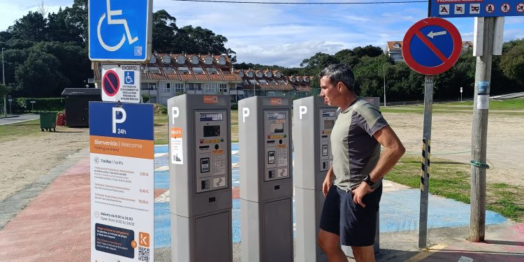 El PRC denuncia ante la CROTU las obras realizadas sin autorización para cobrar a los usuarios por el uso del aparcamiento de la playa de La Arena en Isla
