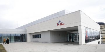 Salud traslada desde mañana la actividad asistencial del Centro de Salud Reinosa al Hospital Tres Mares por el derrumbe