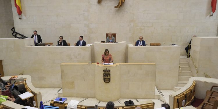 Buruaga defenderá un sistema de financiación justo en su reunión con Pedro Sánchez