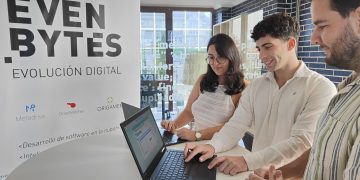 SODERCAN cofinancia un proyecto de I+D de Evenbytes para el desarrollo de aplicaciones con IA generativa por voz