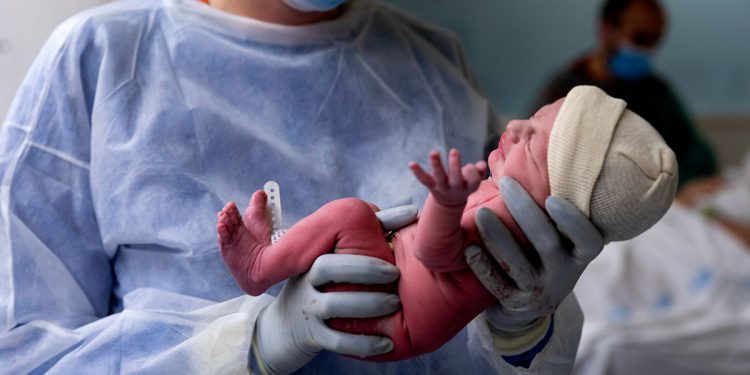 SATSE considera insuficientes las plazas de matrona ofertadas en el EIR 2025 en Cantabria