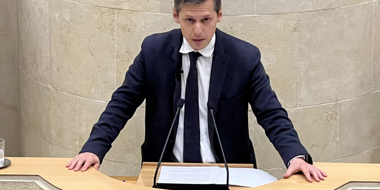 El PSOE exige al PP que “frene su ofensiva” para derogar la Ley de Memoria Histórica ya que “es un ataque directo a nuestros derechos”