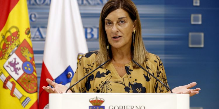 Cantabria presenta el recurso de inconstitucionalidad contra la ley de amnistía por «decencia democrática» y la recusación de tres magistrados del Constitucional