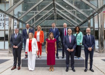 La primera crisis de gobierno termina con María Jesús Susinos, nueva consejera de Ganadería y Luis Martínez Abad, de Cultura