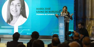 Buruaga confirma que la Agenda Digital de Cantabria, la herramienta para impulsar el cambio de modelo productivo, se presentará en octubre