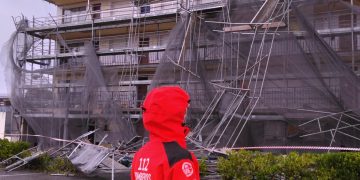 El 112 recibe 628 llamadas y gestiona 306 incidencias provocadas por el viento en la jornada de ayer