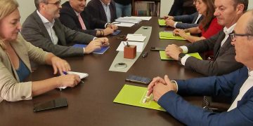 PP y PRC negocian los presupuestos del 2025 con medidas fiscales a favor de los jóvenes y el crecimiento económico encima de la mesa