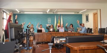 PSOE, PRC y @AVIP abandona el Pleno de Piélagos  en protesta por la «gestión autoritaria y la falta de transparencia» del alcalde